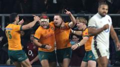 Australia beat England with last-gasp try