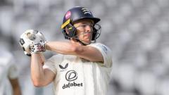 Davies gives Middlesex good platform against Glos