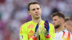 Germany’s Neuer announces international retirement