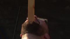The man who balances bikes, ladders and sheds on his chin