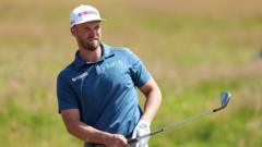 Why Did Oakmont Ban Clark for Smashing a Locker at the US Open?