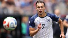 Newcastle complete £30m move for Benfica's Dedic
