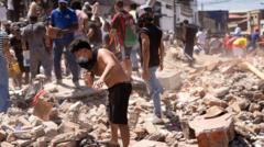 Más de 80 muertos tras el terremoto de magnitud 7,4 que sacudió Colombia