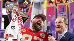 Kelce says he will play for Chiefs next season