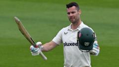Libby century not enough as Sussex defeat Worcs