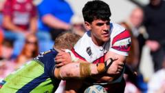 Castleford sign Wigan forward Hirst on loan
