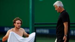 Tsitsipas halts coaching partnership with father