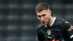 Notts’ Scott on leave to deal with mental health