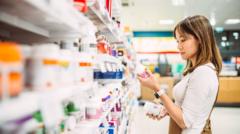 Pharmacists warn of struggle to 'keep the lights on'