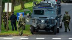 Agentes locais, estaduais e federais dos EUA