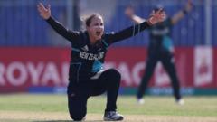 New Zealand keep up semi hopes with Sri Lanka win