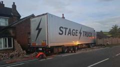 'Band's truck' hits house on way to Download