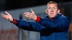 Manager Collins leaves Raith to join Sacramento Republic