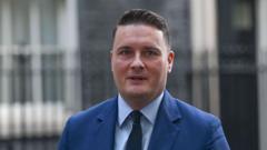 Streeting brands doctor's union 'moaning minnies' over GP online booking