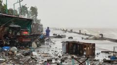 Super typhoon hits Philippines as thousands evacuate