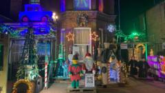 Christmas lights bus tours 'bring joy' to island