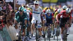 Can Merlier&#039;s Sprint Victory Outshine Van der Poel&#039;s Breakaway Bid?
