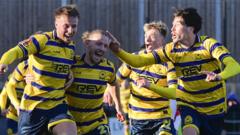 Torquay close gap on rivals with Dorking victory