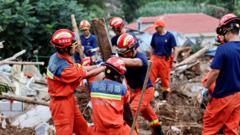 Rescue efforts continue after deadly floods hit China