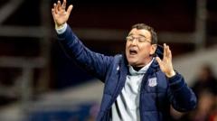 Ex-Dundee boss Bowyer named Burton head coach