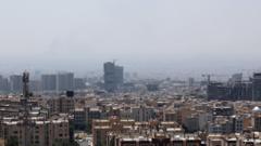 شنیده شدن صدای انفجار در شرق تهران و رشت در شمال ایران؛ ترامپ «در دو هفته آینده» درباره مشارکت آمریکا در حملات اسرائیل به ایران تصمیم می‌گیرد
