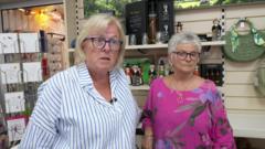 'Trist' bod nifer siaradwyr Cymraeg Ystradgynlais wedi gostwng gymaint
