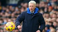 Moyes wants Everton focus for emotional Goodison goodbye