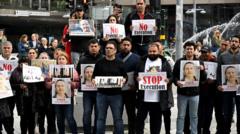 İran'daki idam cezalarının protesto edildiği bir gösteri