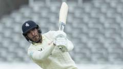Stewart century gets Kent back on track against Glos
