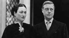 Wallis Simpson ao ladocasino sem depósitoEdward 8°