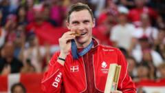 Badminton great Axelsen retires