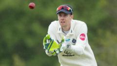 Middlesex wicketkeeper White to retire aged 29