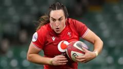 Who makes Women's Six Nations team of the championship?