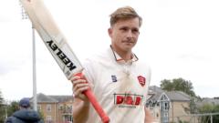 Pepper pushes Essex to big total against Notts