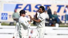 Mahmud bowls Kent to three-day win over Lancashire
