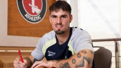 Charlton sign Slovakia left-back Mesik