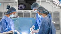 Leading doctor rebukes NHS chiefs over transplant failings