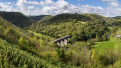 Railway proposal would face 'challenges' - mayor