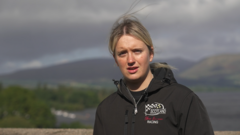 She's electric: Loch Lomond teen is celebrity powerboat star