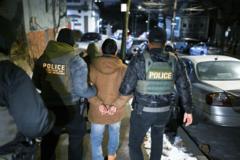 Empat ribu lebih warga Indonesia di AS terancam dideportasi - Siapa saja yang bakal terimbas kebijakan Trump?