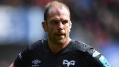 Wales great Jones set to join Ospreys board