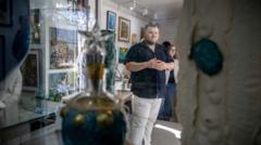 Seagrass and kelp projects inspire artwork