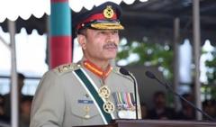 فیلڈ مارشل عاصم منیر پاکستان کے پہلے چیف آف ڈیفینس فورسز مقرر، ایئر چیف کی مدت ملازمت میں بھی دو سال کی توسیع