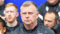 Robins questions Mubama's second yellow at Southampton