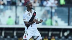 Ryan in action for Vasco da Gama
