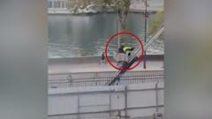 Watch: Video appears to show alleged Louvre jewel thieves escaping