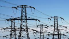 More than 1,000 homes without power in heatwave