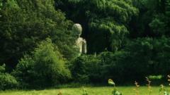 'Take That's giant 60ft tour robot' spooks locals