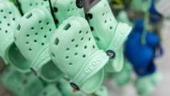 Will Crocs Recover After US Shoppers Cut Back on Spending?
