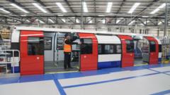 Mayor asked to reveal Piccadilly line train issue
